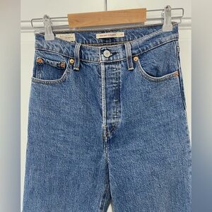 Levi’s Women’s Ribcage Straight Jeans Size 26